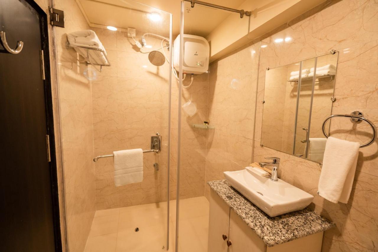 Royale Lalawi Hotel Aizawl Luaran gambar