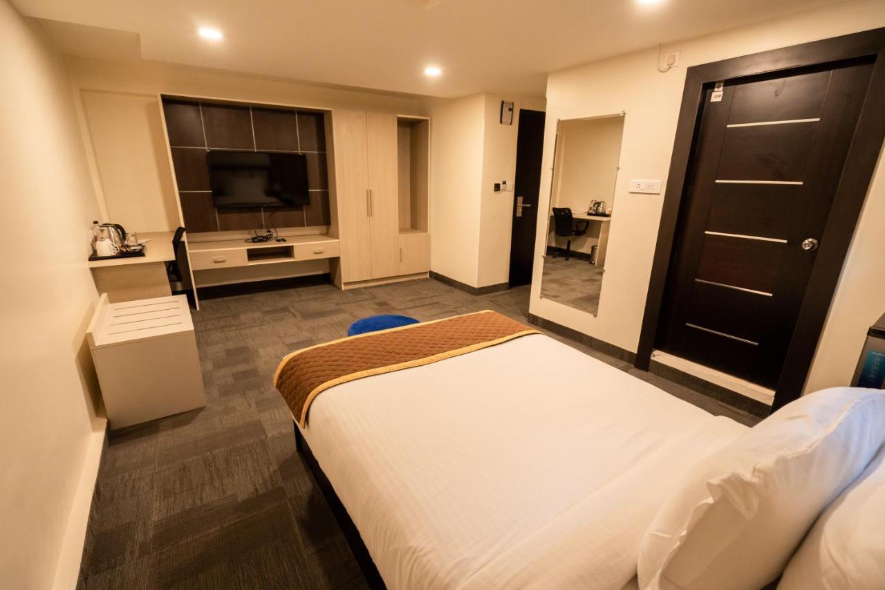 Royale Lalawi Hotel Aizawl Luaran gambar