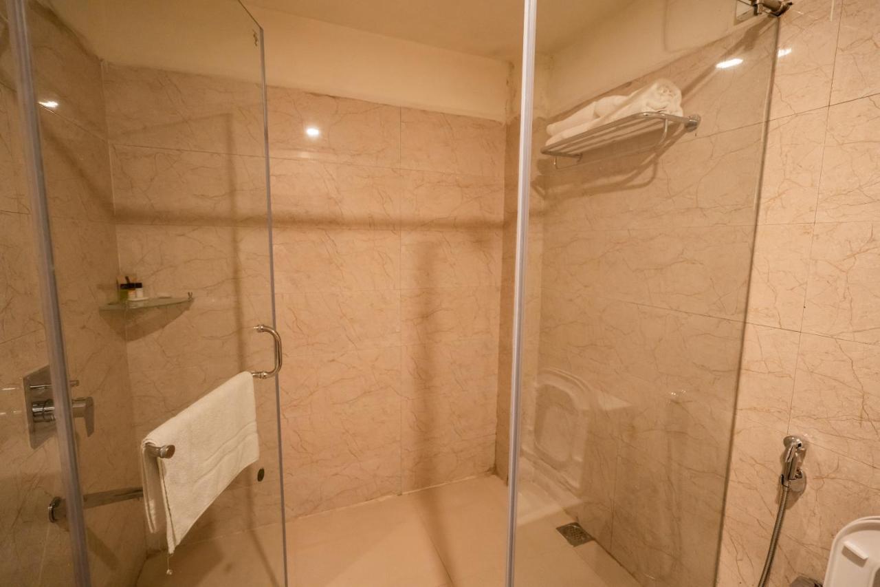 Royale Lalawi Hotel Aizawl Luaran gambar